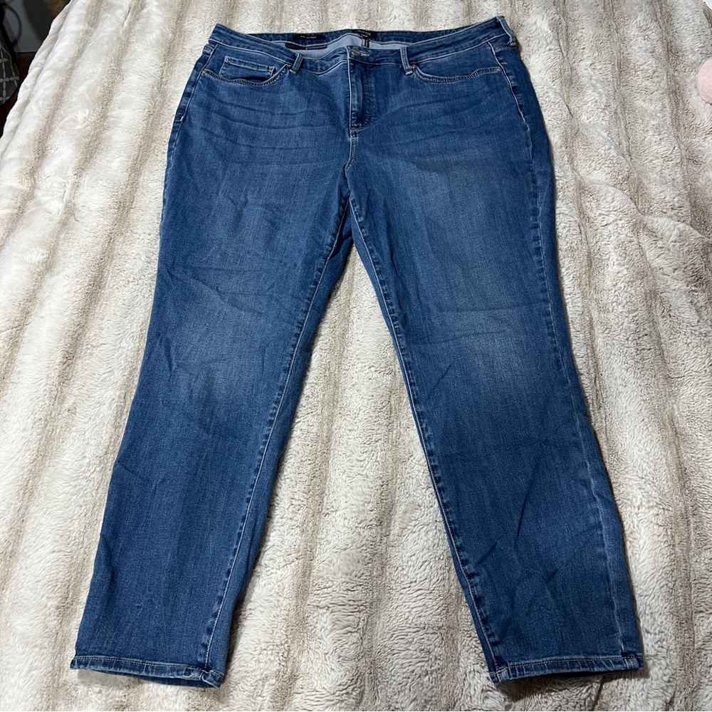 Women's Blue Jeans